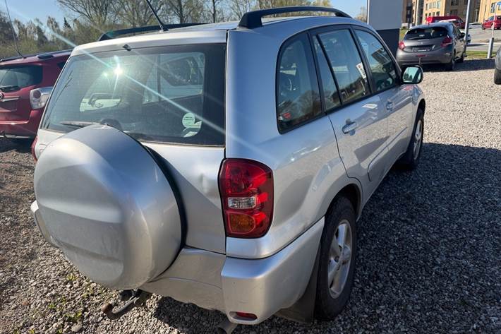 undefined Toyota RAV4 fra 2004