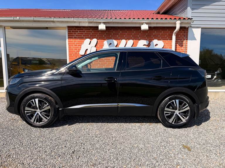 Peugeot 3008 1,6 PureTech Plugin-hybrid First Selection EAT8 225HK 5d 8g Aut.