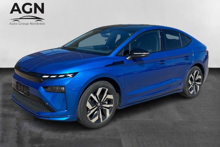 Blå Skoda Enyaq fra 2026 set udefra