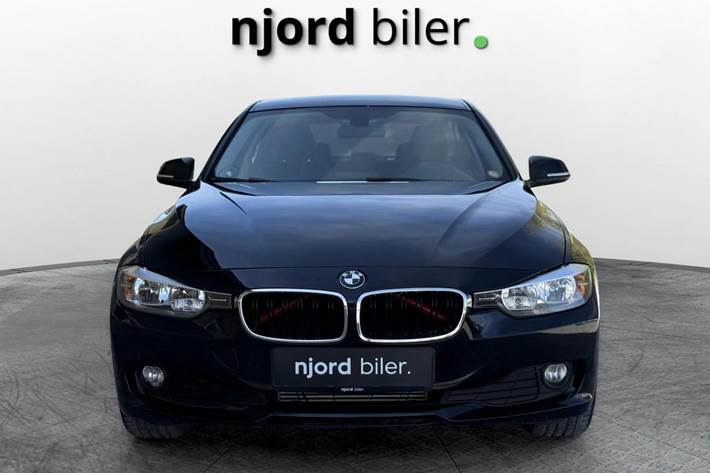 undefined BMW 316i fra 2014