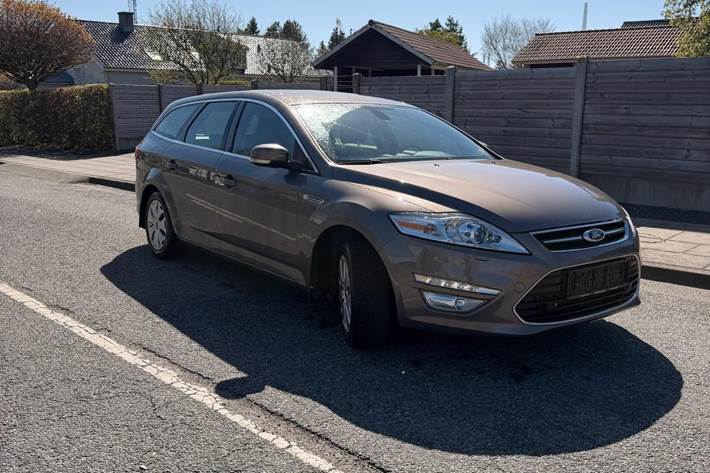 undefined Ford Mondeo fra 2014