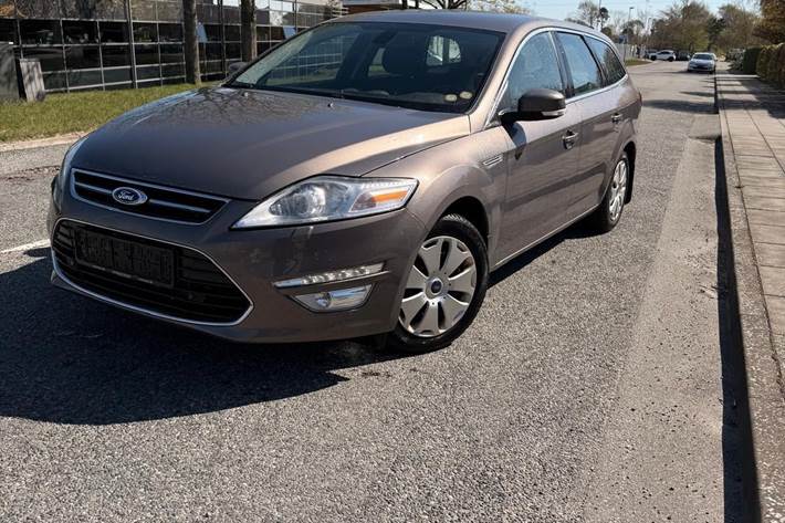 undefined Ford Mondeo fra 2014