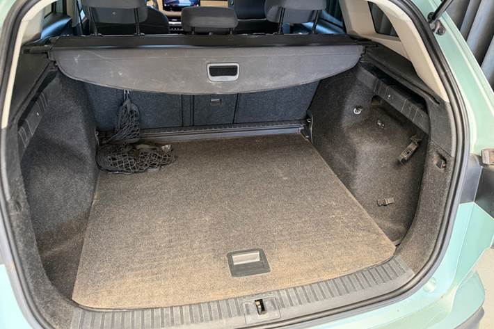 Turquoise Skoda Enyaq fra 2022