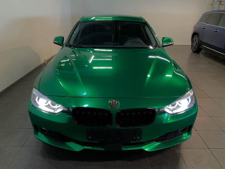 BMW 330d 3,0 Touring aut.