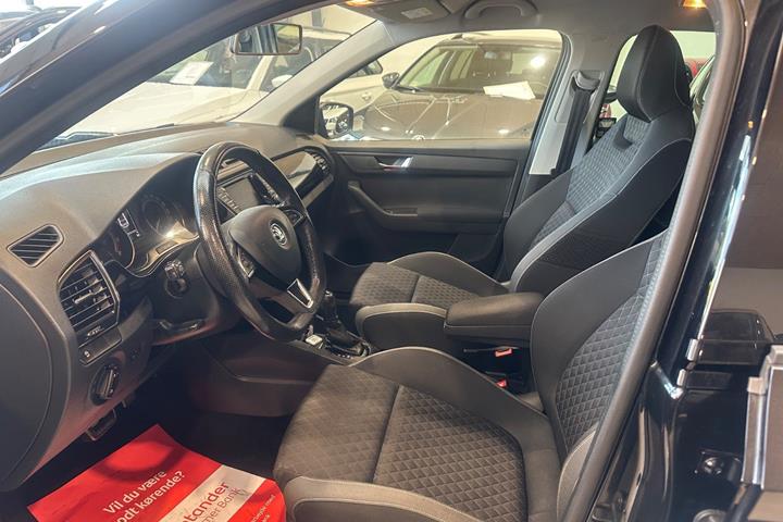 Sort Skoda Fabia fra 2017