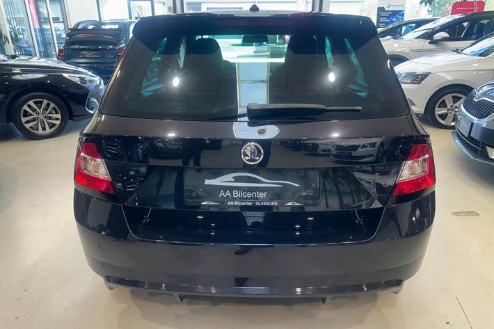 Sort Skoda Fabia fra 2017