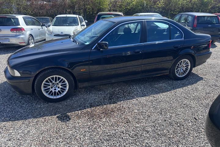 undefined BMW 520i fra 2002