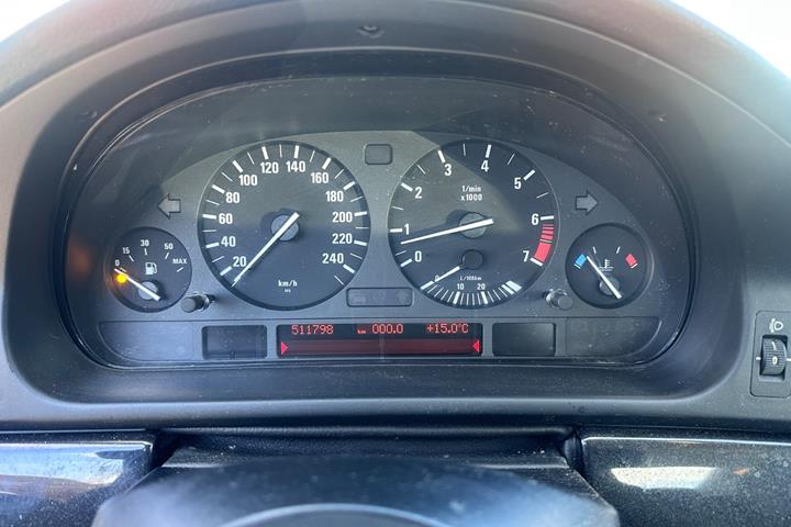 undefined BMW 520i fra 2002