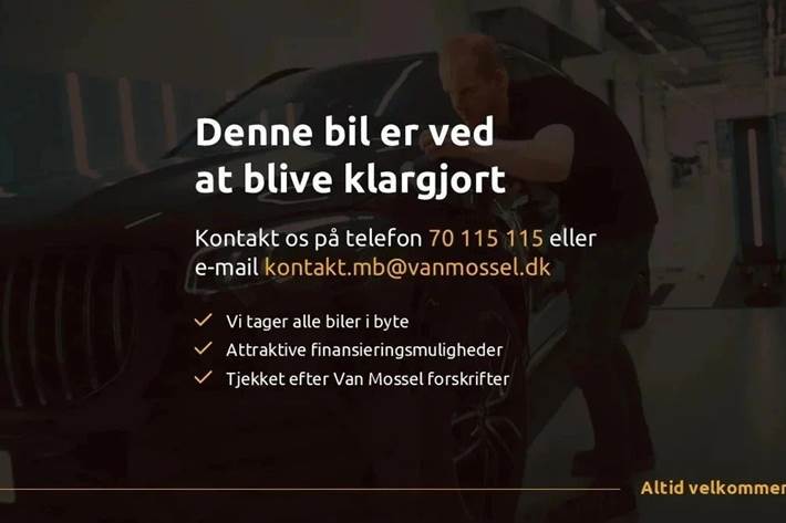 Grå Mercedes Vito 119 fra 2024