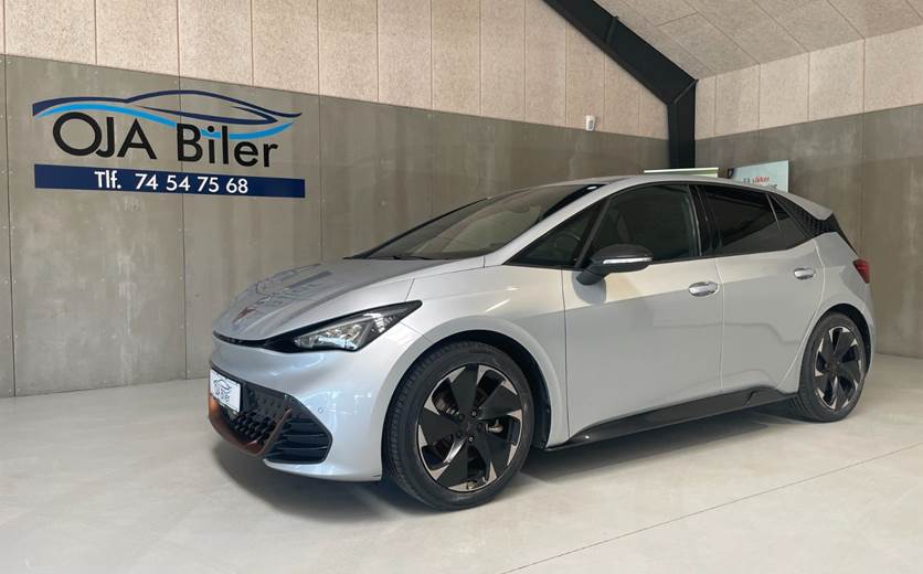 Cupra Born 77 e-Boost Dinamica Pack High