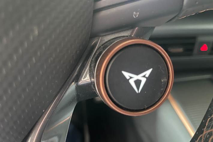 Grå Cupra Born fra 2022