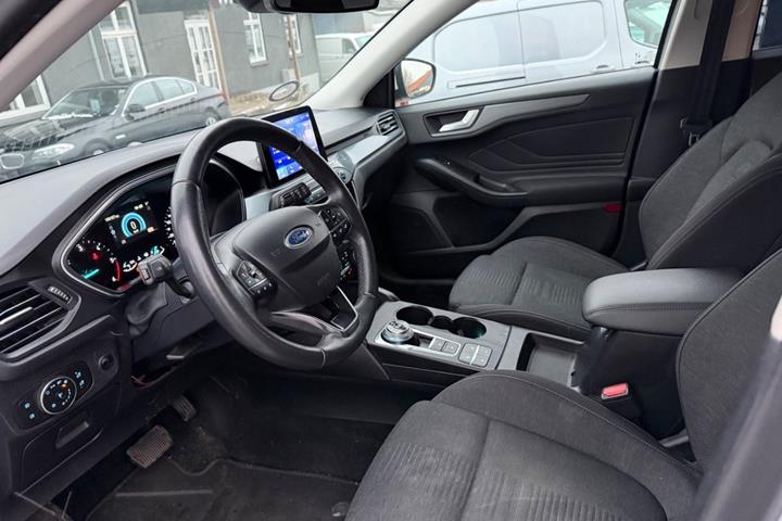 Hvid Ford Focus fra 2020