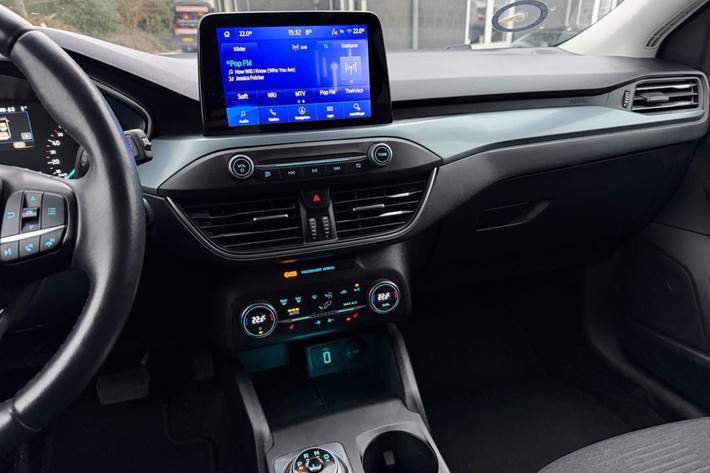 Hvid Ford Focus fra 2020