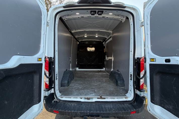Hvid Ford Transit 350 L2 Van fra 2020