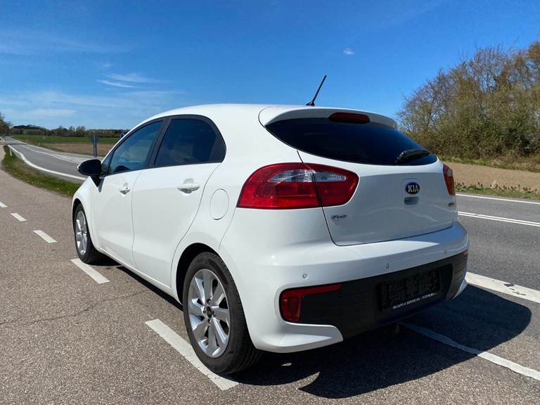 Kia Rio 1,2 CVVT Attraction