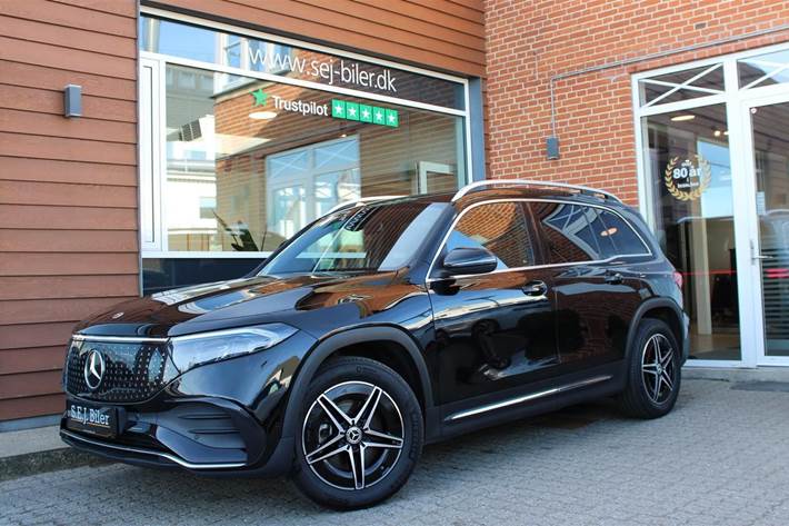Sort Mercedes EQB250+ fra 2024