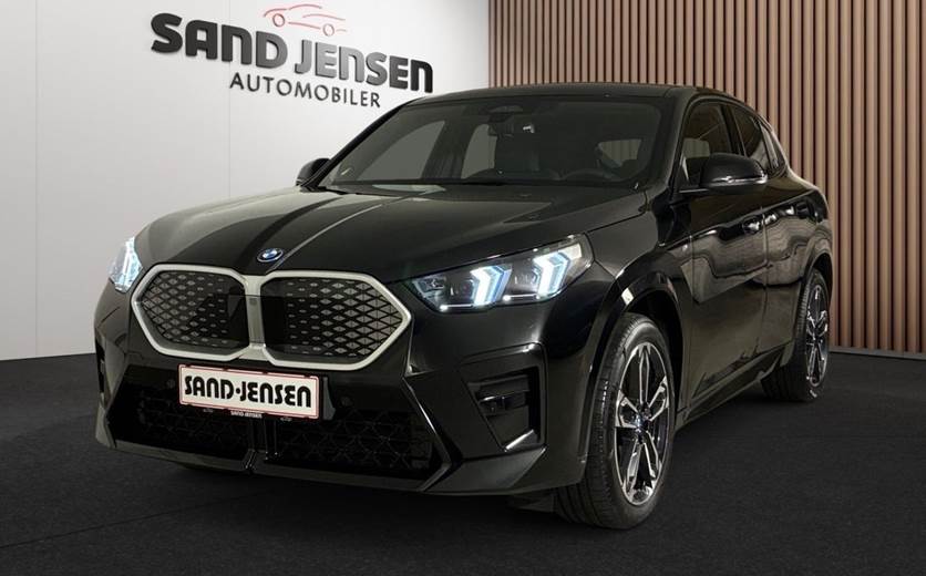 BMW iX2 eDrive20 M-Sport Premium Van