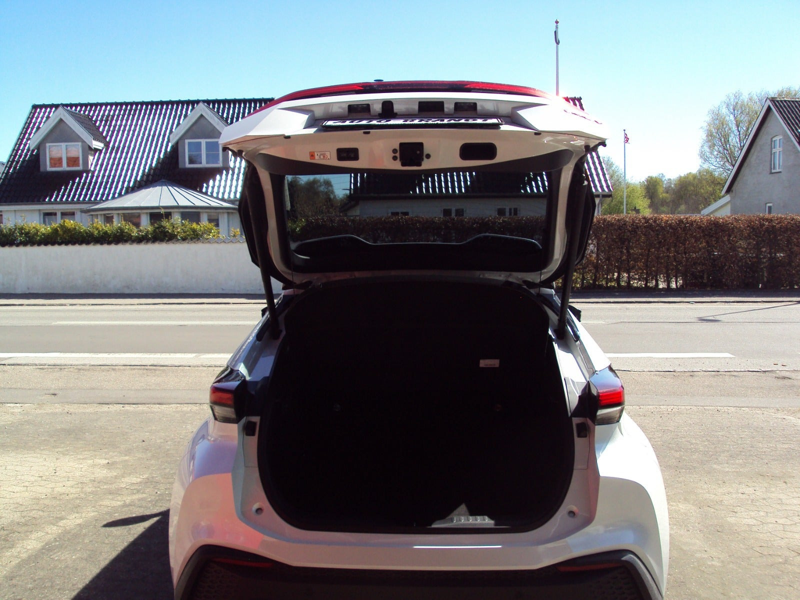 undefined Toyota C-HR fra 2024