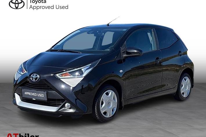 Sort Toyota Aygo fra 2021