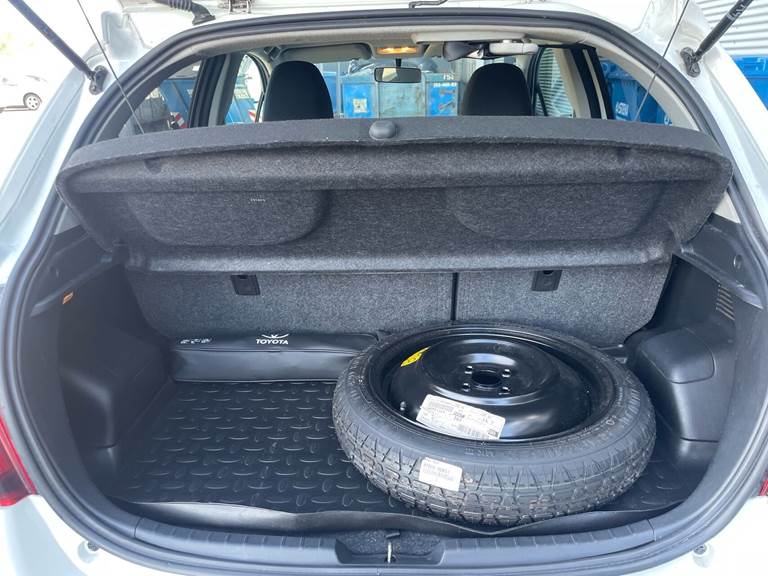 Toyota Yaris 1,5 Hybrid H2 E-CVT 100HK 5d Trinl. Gear