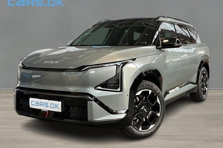 Grøn Kia EV5 fra 2026 set udefra