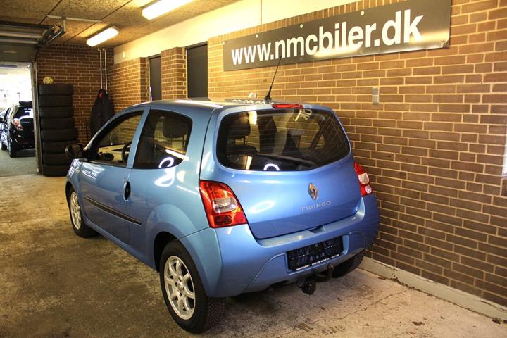 Blå Renault Twingo fra 2011