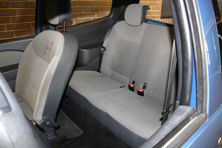 Blå Renault Twingo fra 2011