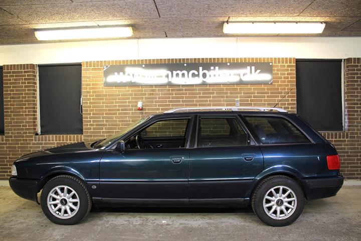 undefined Audi 80 fra 1994 set udefra