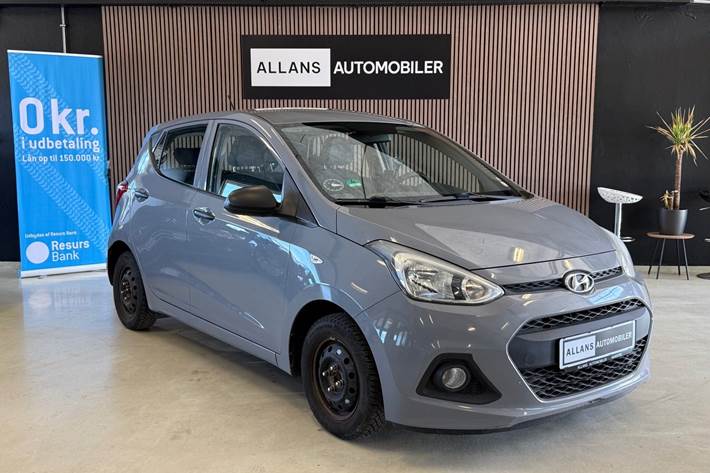 Grå Hyundai i10 fra 2015