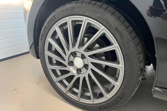 Sort VW Polo fra 2013