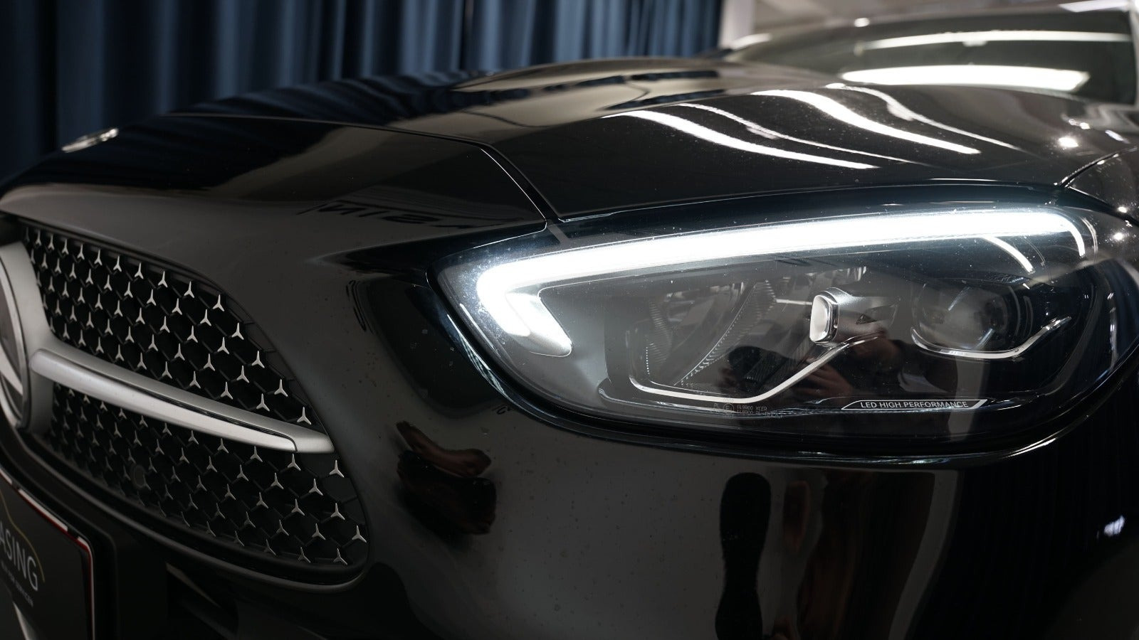 Sort Mercedes C300 e fra 2023