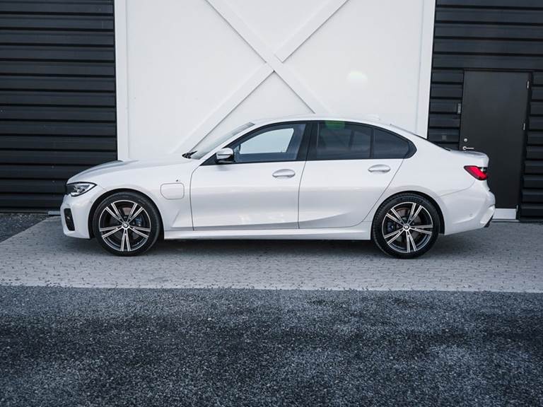 BMW 330e 2,0 M-Sport aut.