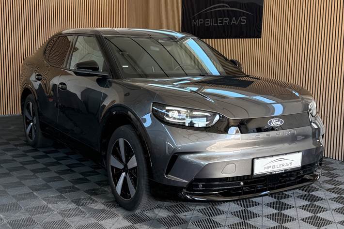 Grå Ford Capri fra 2025
