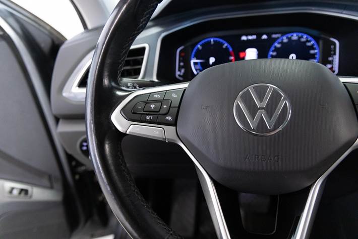 Grå VW T-Roc fra 2022