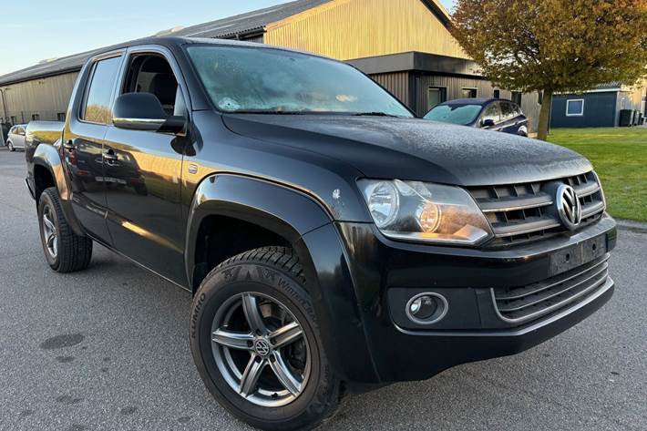 Sort VW Amarok fra 2012
