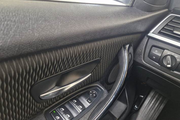 Sort BMW 420i fra 2019