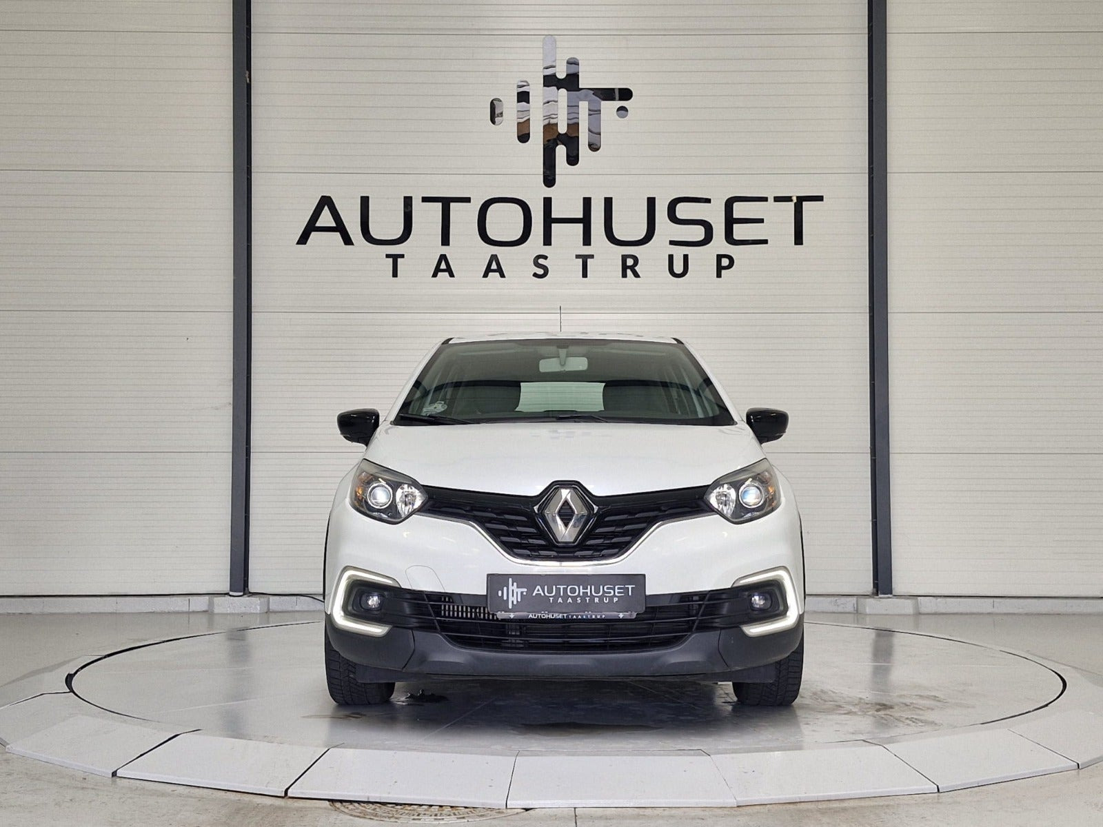 Hvid Renault Captur fra 2018