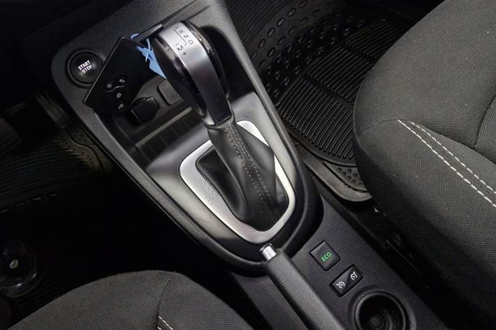 Hvid Renault Captur fra 2018