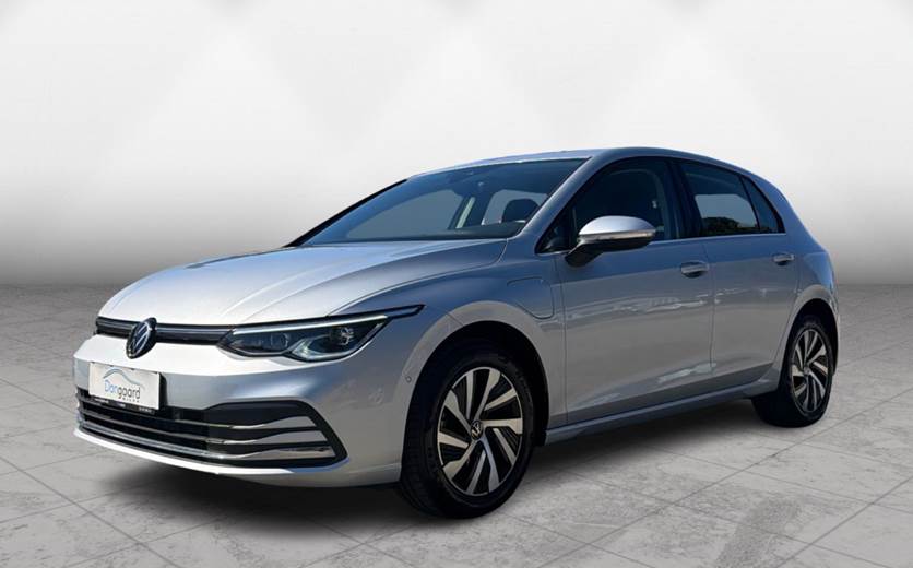 VW Golf VIII 1,4 eHybrid DSG