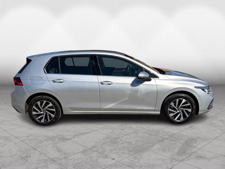 VW Golf VIII 1,4 eHybrid DSG