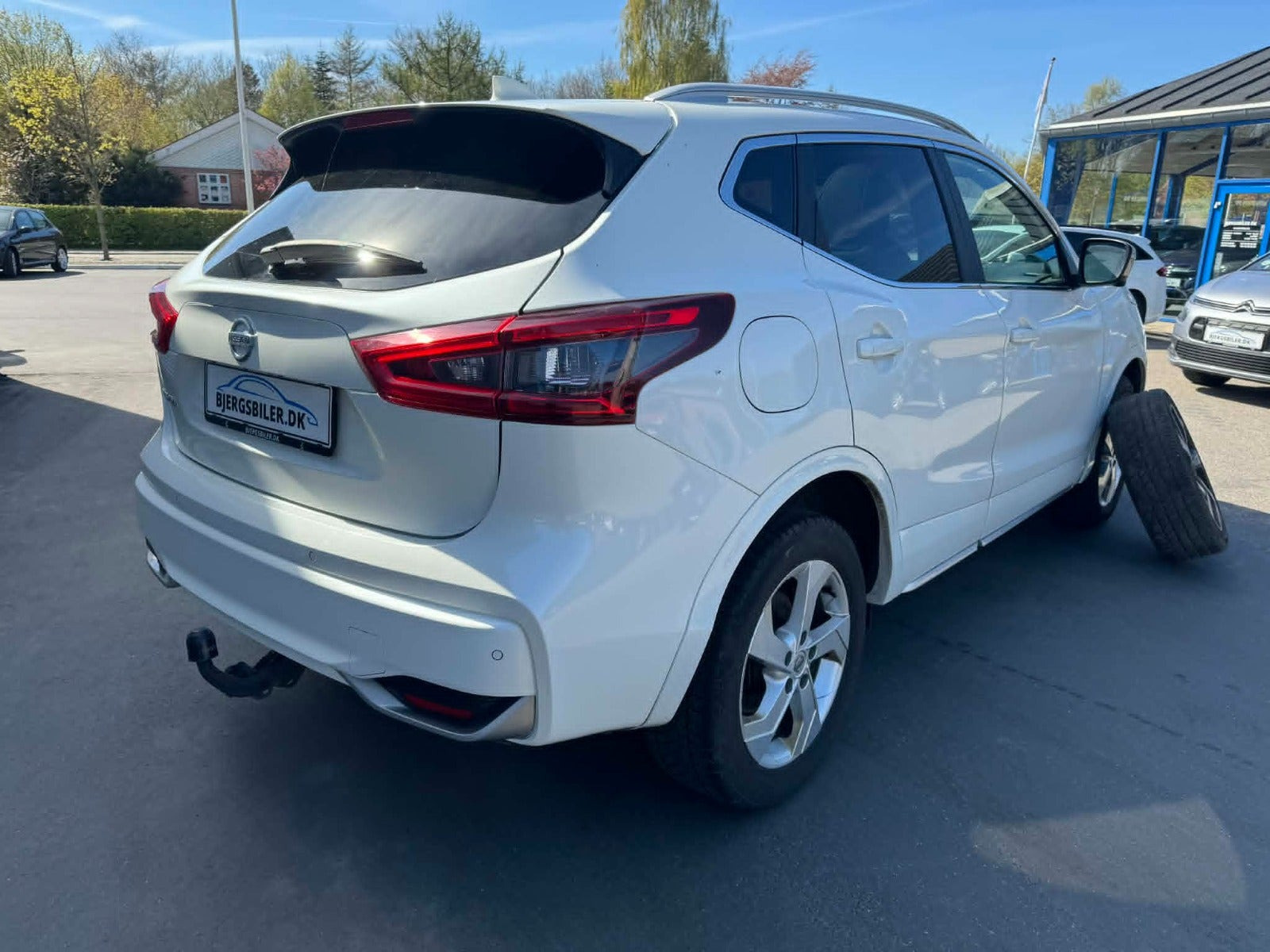 Hvid Nissan Qashqai fra 2019
