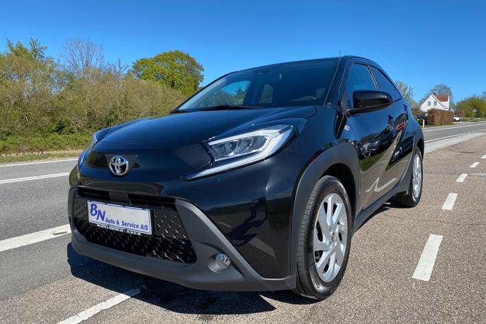 Sort Toyota Aygo X fra 2022