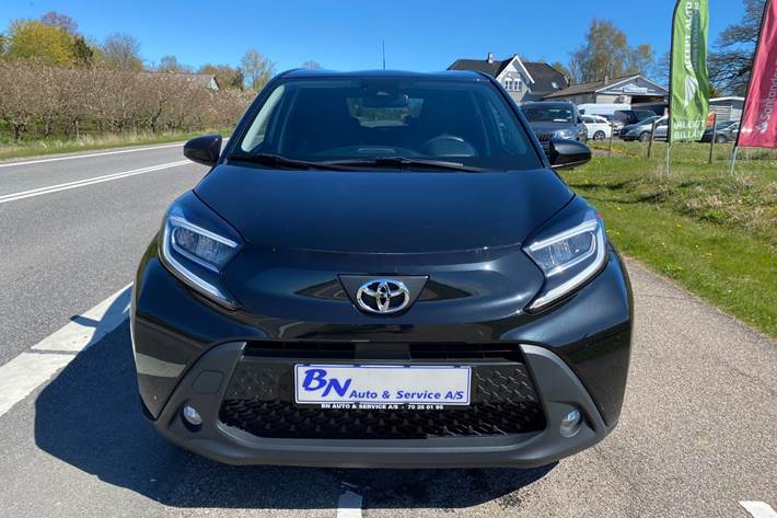 Sort Toyota Aygo X fra 2022