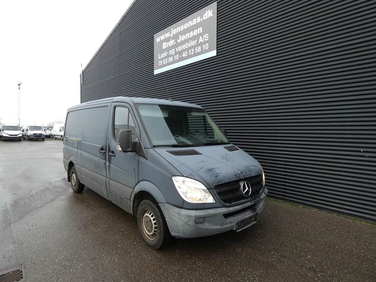 Mercedes Sprinter 216 2,2 CDi R2 Kombi