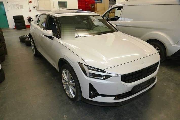 Grå Polestar 2 fra 2022