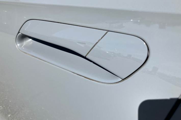 Grå VW ID.4 fra 2023