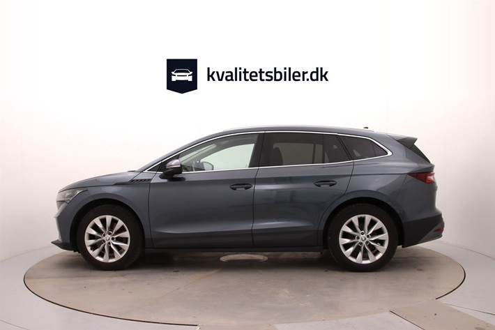 Grå Skoda Enyaq fra 2021