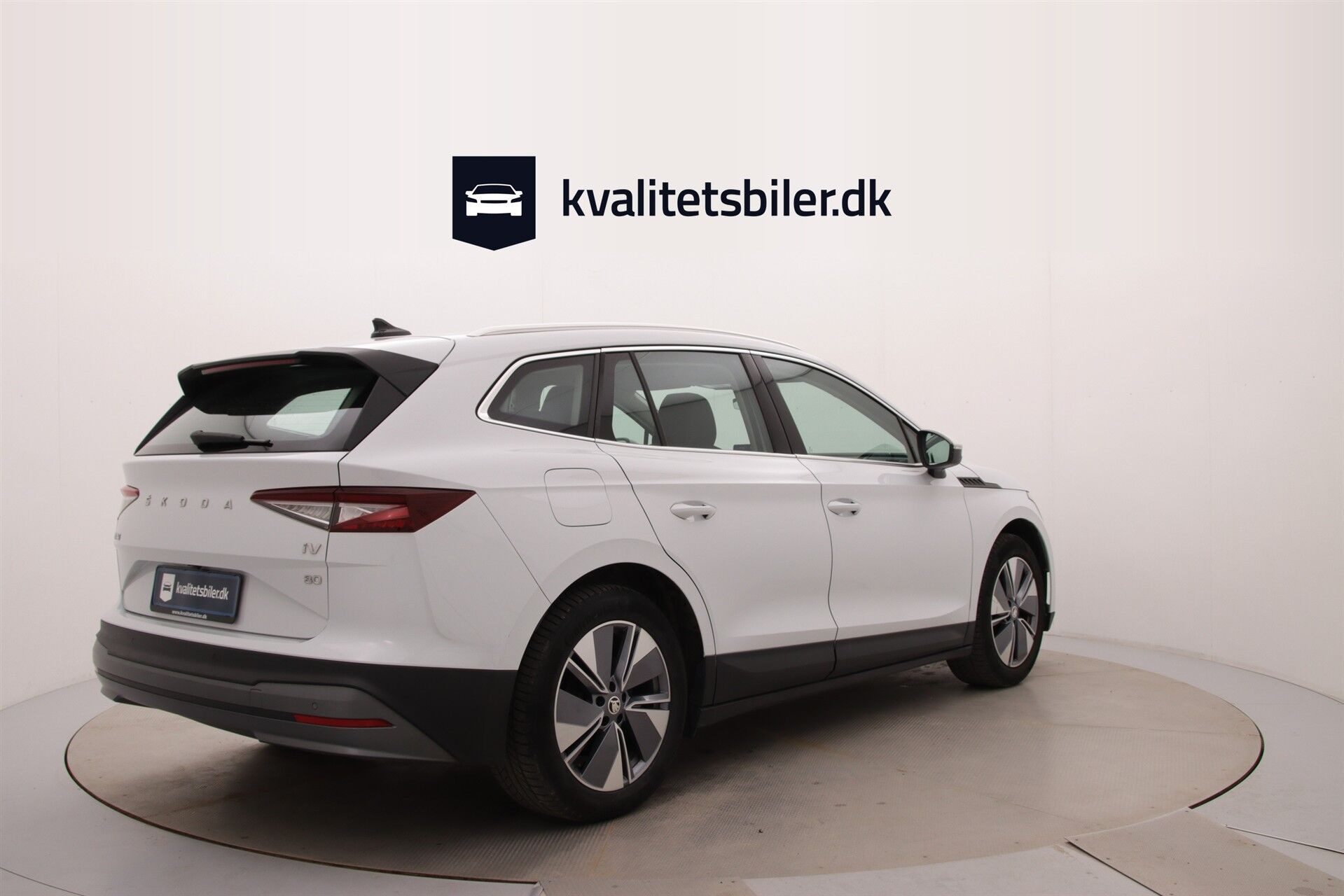 Hvid Skoda Enyaq iV fra 2021