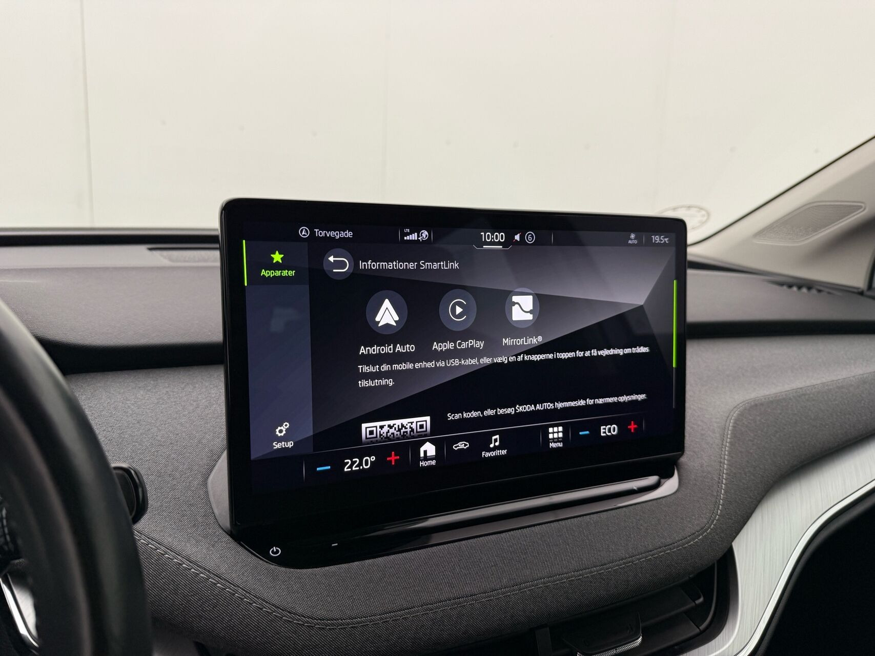 Hvid Skoda Enyaq iV fra 2021