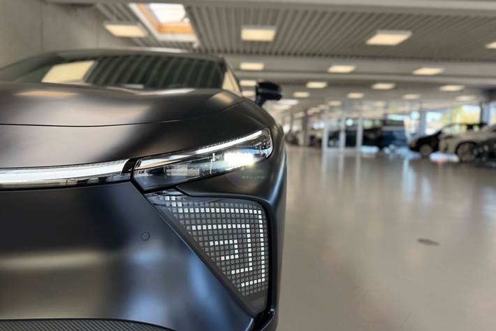 Sort Exlantix ES fra 2026